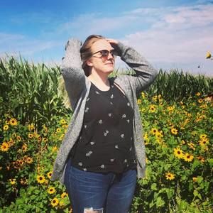 Meet your Posher, Kelly